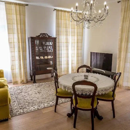 Lesni Pramen Apartment